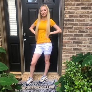 Meet your Posher, Sydney